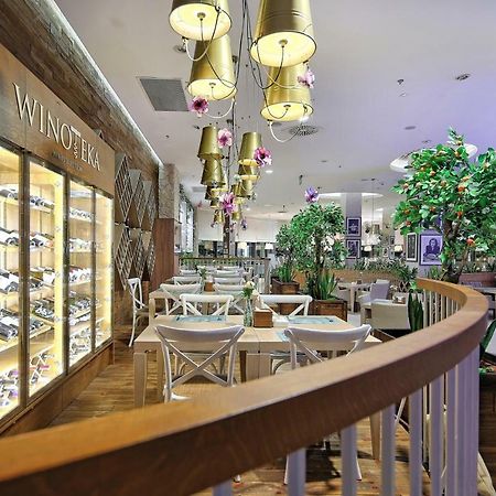 Hotel Rzeszow Dış mekan fotoğraf