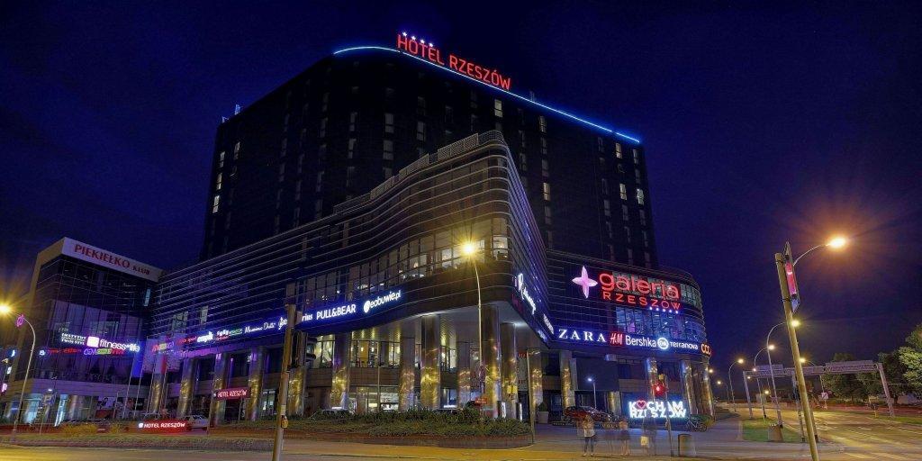Hotel Rzeszow Dış mekan fotoğraf